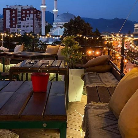 The Rooftop Hostel Shkodër エクステリア 写真